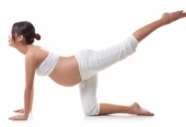 Lợi ích của Yoga với thai phụ ( P1)
