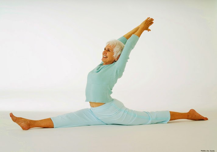 Những lợi ích từ việc tập yoga cho người lớn tuổi 