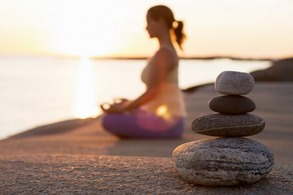 yoga giúp cân bằng cảm xúc